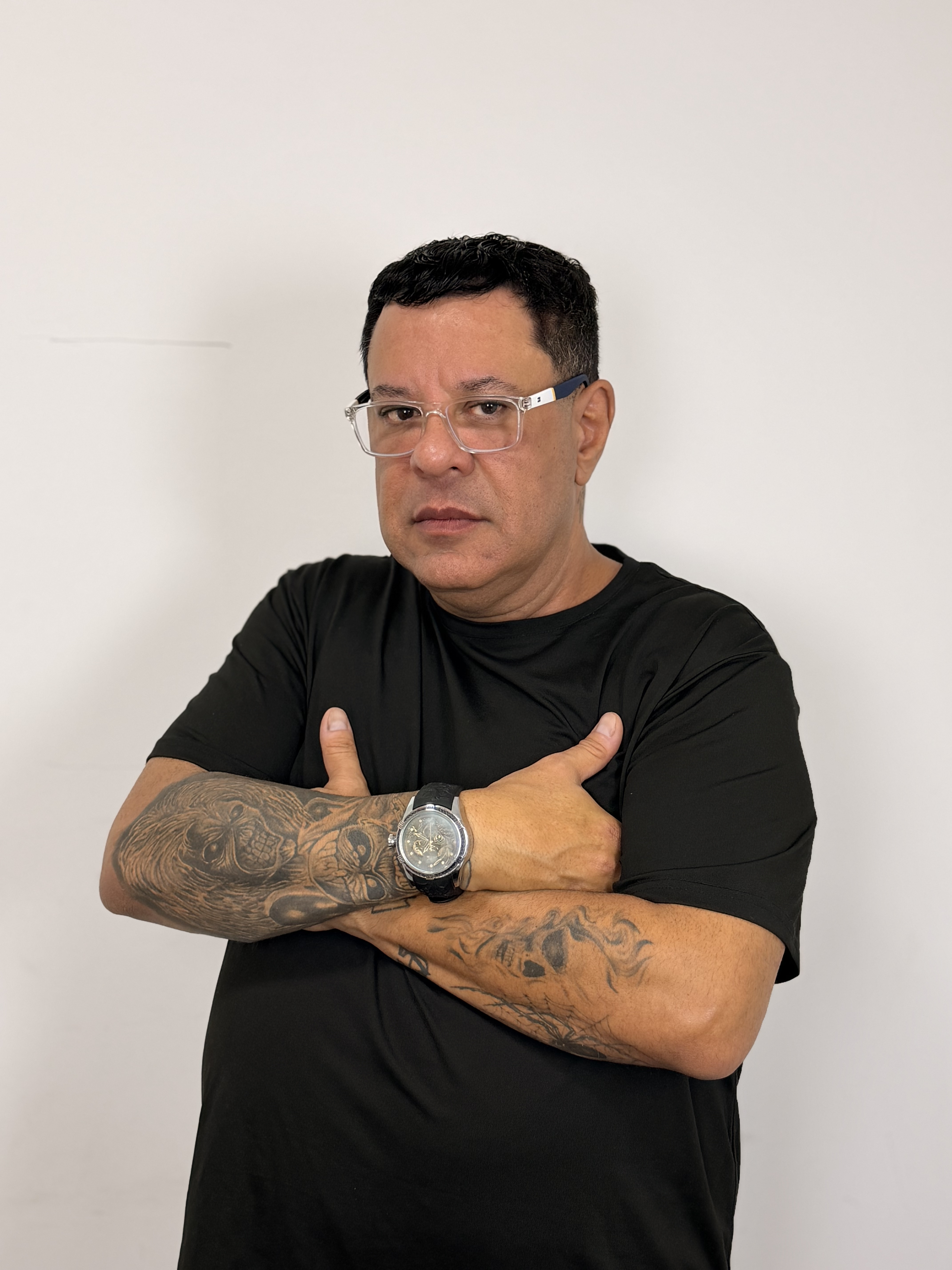 Rodrigo Tavares em operação
